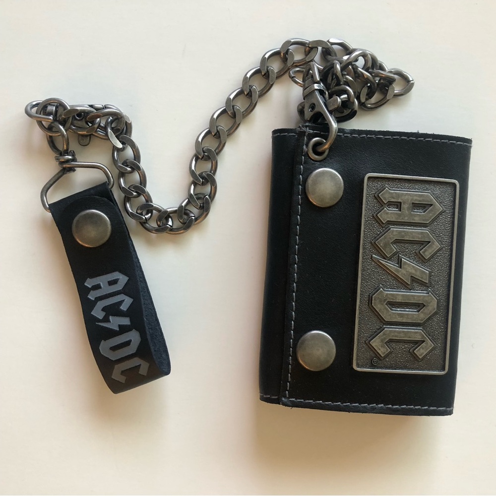 Ac/DC chain wallet (rare)